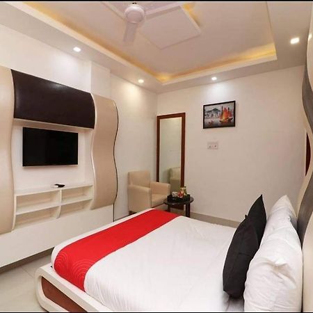 Hotel Vitthal International, Prayagraj Allāhābād Junction Екстериор снимка