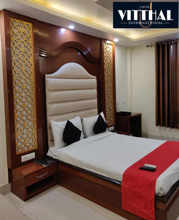 Hotel Vitthal International, Prayagraj Allāhābād Junction Екстериор снимка